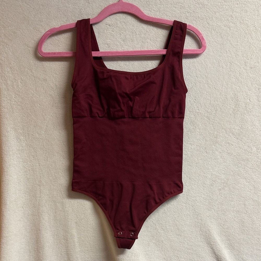Classic Scoop Neck Burgundy Bodysuit